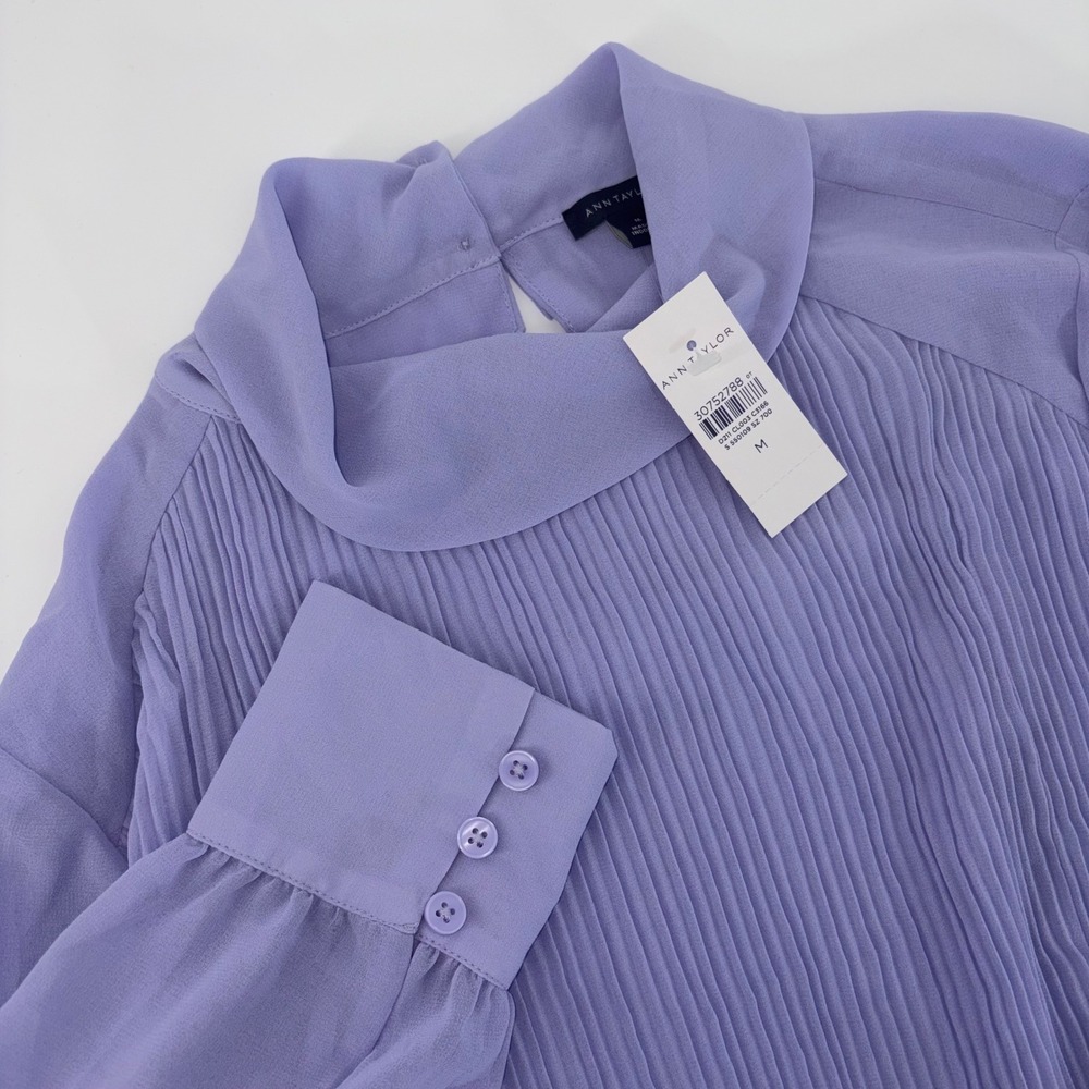 Ann Taylor Lavender Pleated Cowl Neck Blouse Long Sleeve Purple Top Size M NWT